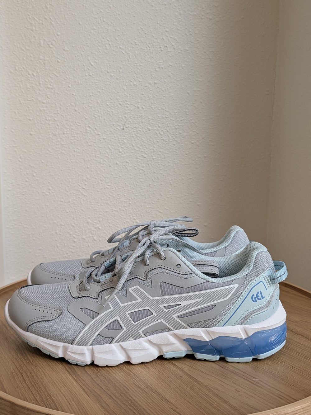 ASICS Women's Ortholite GEL-Quantum 90 Street Sneakers Size 8.5